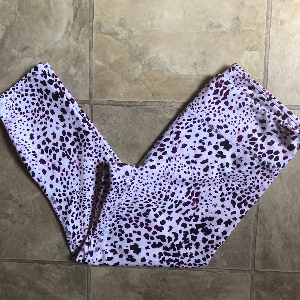 Fabletics-Powerhold Capris